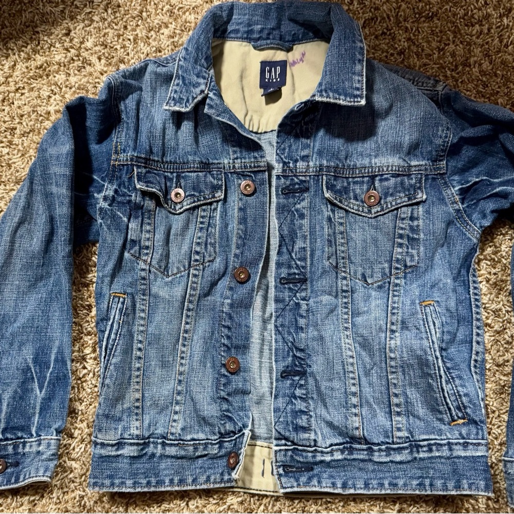 GAP Women's Blue Denim Jacket